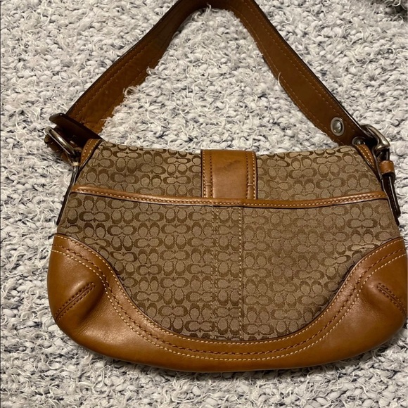 Coach Handbag - Picture 2 of 9